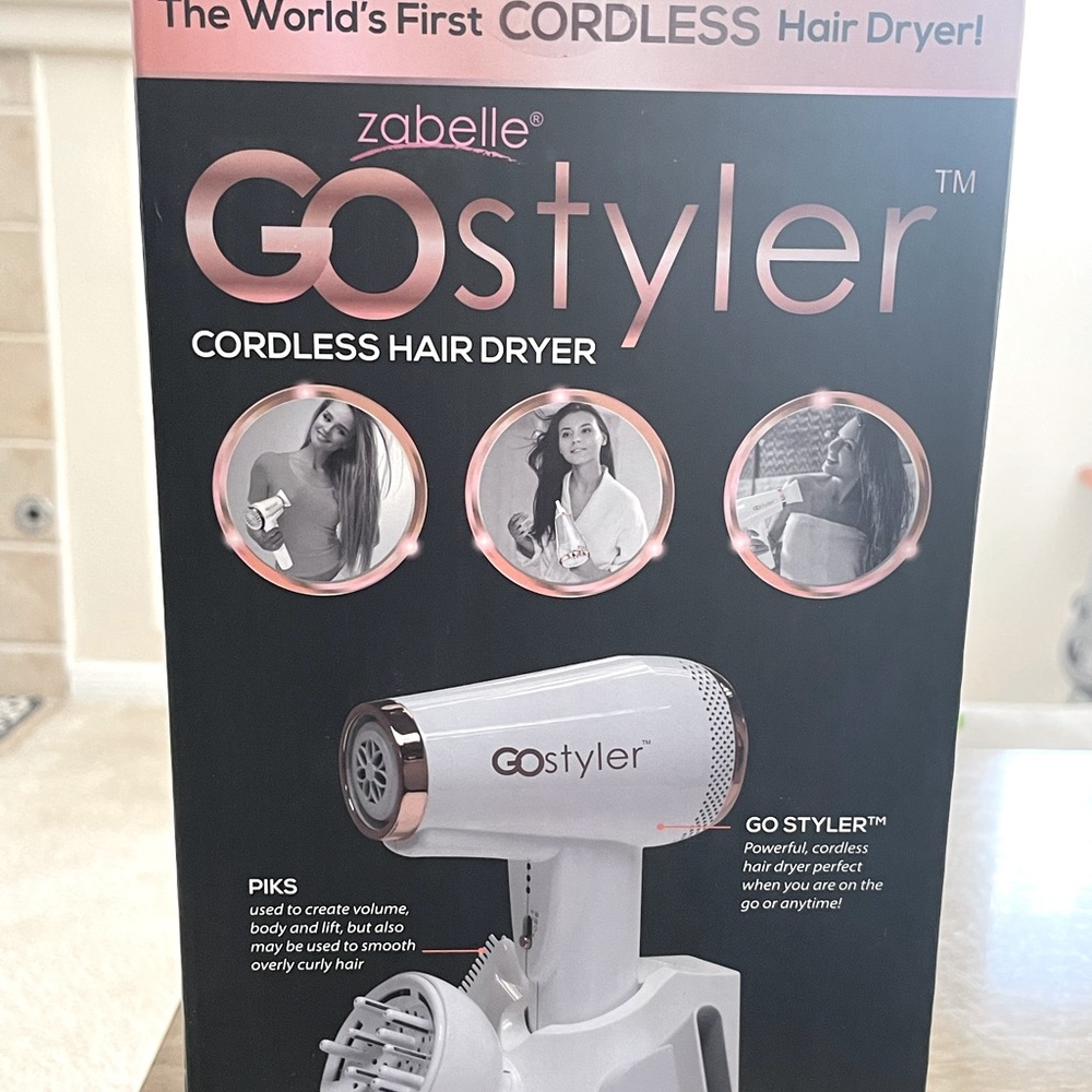 GOStyler Cordless Hair Dryer and Styler - Charge n Go - Brand New Unopened Box.